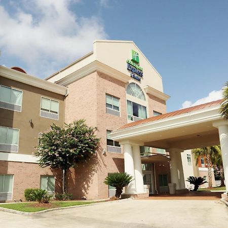 Holiday Inn Express Baton Rouge North By Ihg Zachary Екстериор снимка